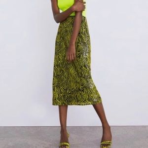 Zara Midi Sequins Skirt